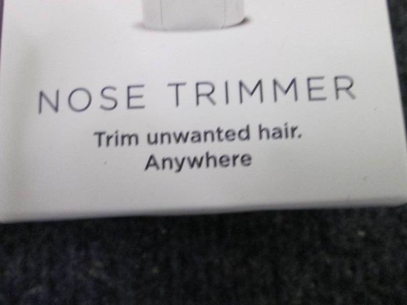 lot 284 image: 4 Pop Sonic Nose & Ear Hair Trimmer...