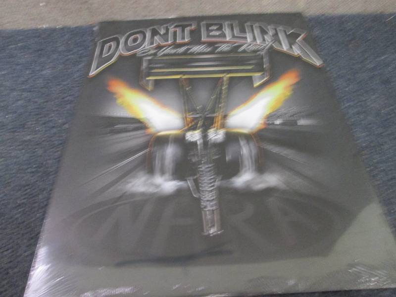 lot 353 image: Metal Dont Blink Sign 16x12.5 inch...