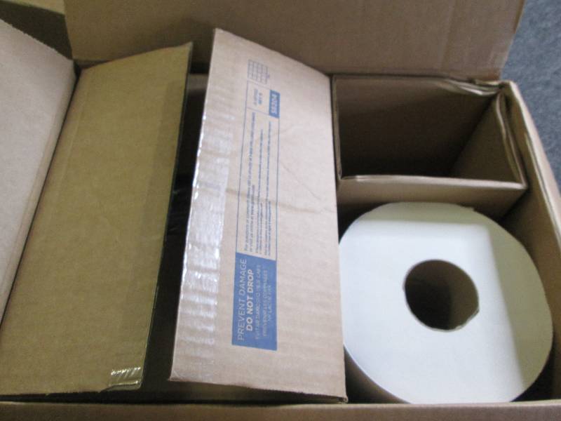 lot 350 image: georgia pacific regular center pull...