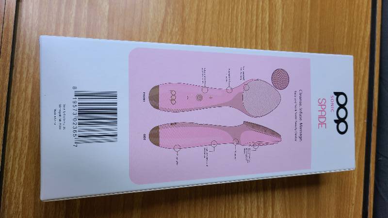 lot 396 image: POP Spade Facial Cleanser - Colors may vary