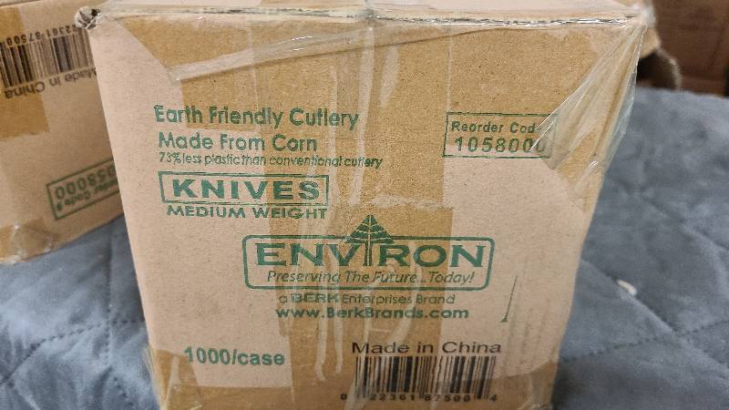 lot 229 image: Environ 1000ct Case of Knives
