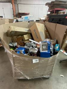 HUGE LOT of Lighting, electronics, HALO, BULBRITE and MORE