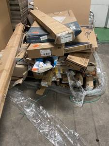 HUGE LOT of Lighting, electronics, HALO, BULBRITE and MORE