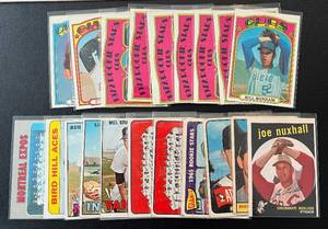 lot 136 image: 1959-1972 20 Vintage Baseball Card Lot