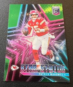 lot 158 image: Patrick Mahomes 2020 Donruss Elite Star Status #4 Insert Football Card