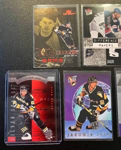 lot 272 image: Jaromir Jagr 7 Card Die Cut and Insert Hockey Lot