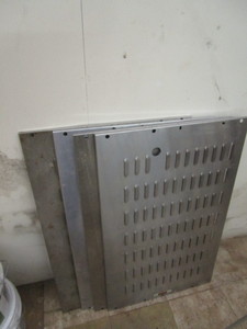 lot 49 image: (4) SS Louvered Panels 22.5x36