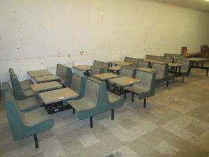 lot 54 image: Restaurant Booths