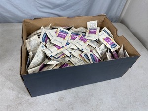 lot 107 image: Large Quantity of Hellmanns Garlic Aioli Dip and Spread