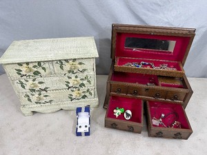 lot 2 image: 2 Jewelry Boxes with Assorted Estate Jewelry
