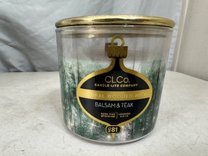 lot 28 image: New Candle-Lite Wood Wick 90 Hour Candle