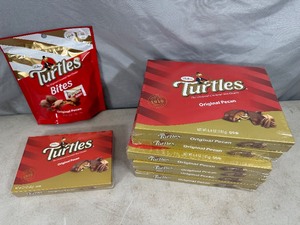 lot 83 image: New Turtles Pecan Chocolate Candy