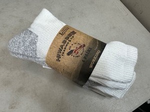 lot 109 image: 4 New Pairs Hiwassee Work Socks