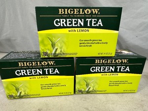 lot 196 image: 60 Tea Bags Bigelow Green Tea with Lemon