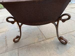 lot 77 image: Cast Iron Firepit