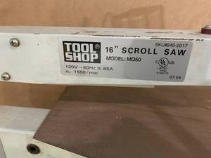 lot 92 image: Scroll Saw