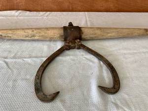 lot 52 image: Primitive 1800s Tool - Railroad Tie Rail Timber Log Tongs