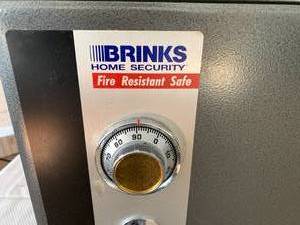 lot 129 image: Brinks In-home Security Safe
