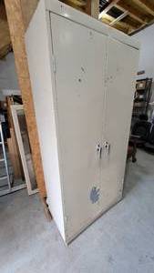 lot 141 image: TALL METAL CABINET