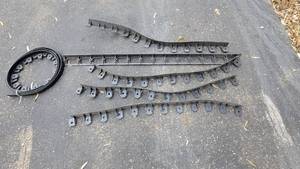 lot 155 image: Landscape border, sprinkler hose