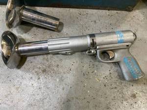 lot 251 image: Tool Box and Rivet Gun