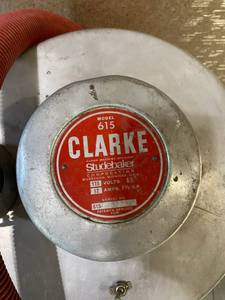 lot 257 image: Clarke Floor Machine Vacuum