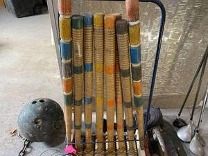 lot 262 image: Croquet Game Set, Vintage Camping, Golf