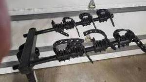 lot 17 image: Thule XTR  4 place bike rack