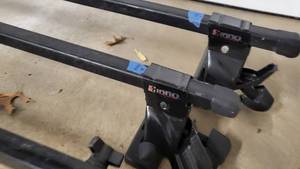 lot 274 image: CarTruck Top Rack Carrier