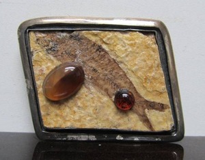 AMY KAHN RUSSELL Handmade Sculptural Brooch Pendant #22 wFish Fossil &amp Gemstones