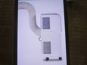 (PLT1) Honeywell Portable Air Conditioner Model MOO8CESWK6