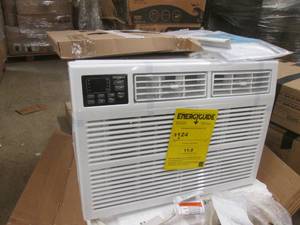 Whirlpool Window Air Conditioner with Remote 15,000 BTU 115V Model WHAW151CW Some Dings and Dents - Box was falling apart so removed.