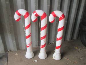 (CNTN) 3 Light-Up Candy Cane Decor Wieghted Bottoms 40 Tall