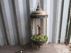 (CNTN) Vintage Hanging Rain Oil Lamp with Long Chain and Power Cord Needs Some Attention