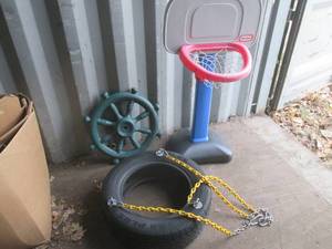 (CNTN) Tire Swing with Chain, Little Tikes Basketball Hoop and Plastic Ships Wheel