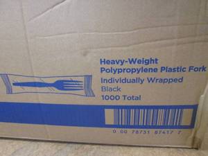 (JJ) Case of 1000 Black Heavy-Weight Plastic Forks Individually Wrapped
