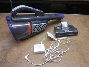 (KK) Black &amp Decker Dust Buster
