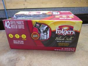 (MM) 42 Folgers Black Silk Coffee Packets  42 Pots of Coffee Best by July 2024