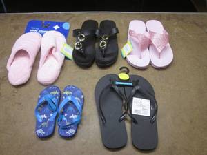 (TT) Sandals, Flip Flops and Slippers