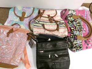lot 59 image: Misc. lot of purses and bags...