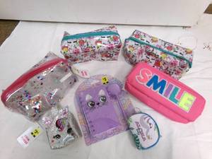 lot 64 image: Misc. lot of pencil bags...