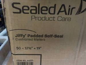 Sealed Air 50 Jiffy Padded Self Seal 12 12 x 19 Envelopes