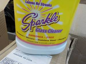 4 - 1 gallon Jugs Sparkle Glass Cleaner