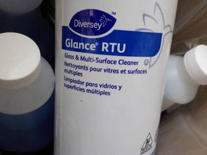 12 Diversey Glance RTU Glass and Multi Surface Cleaner