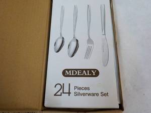 Mdealy 24 pc Silverware Set...