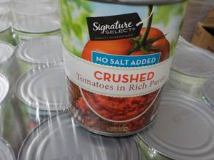 12 Signature Crushed Tomatoes No Salt Added 28 oz Cans