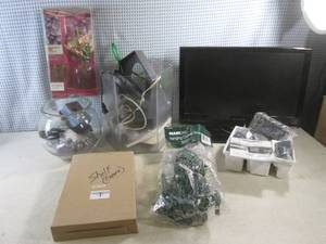lot 53 image: (F-2) Lot of Misc - Satellite Radio, 2 Small Fish Tanks with Accessories, Monitor Etc