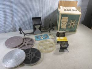 lot 97 image: (BSB) Montgomery Wards Model 100 EditorViewer, Sawyers Pana-Vue III Folding 2x2 Slide Viewer Etc