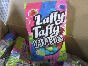 lot 162 image: (B-2) Case of 12 Bags Laffy Taffy Laff Bites Candy Past Date