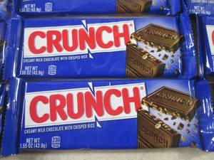 lot 184 image: (B-3) 12 Crunch Candy Bars Past Date
